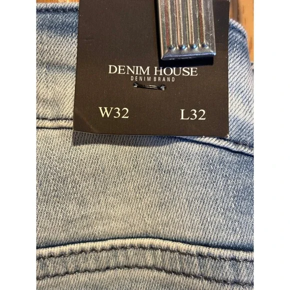 NWT --- Denim House Jeans Womens W32 L32 Distressed Skinny Frayed Hem Blue NWT-- - Picture 13 of 13